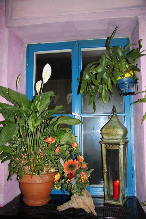 Hostel El Bocado Friedrichshafen Exteriör bild